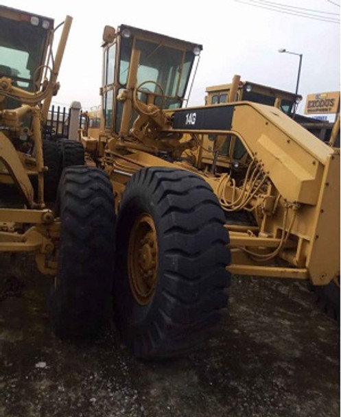 Caterpillar Motor Grader 140H Used Heavy Equipment imported clean